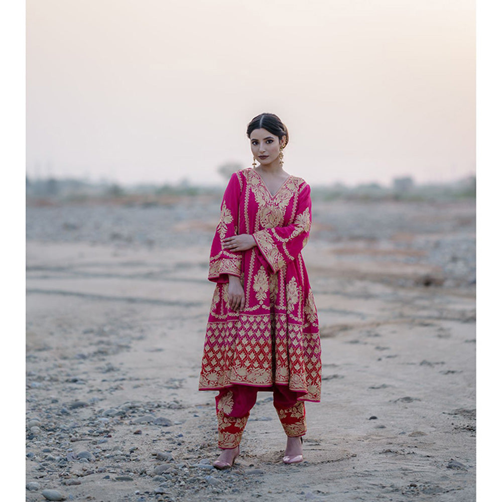 Daljit Sudan Magenta Tilla Anarkali (Set of 3)