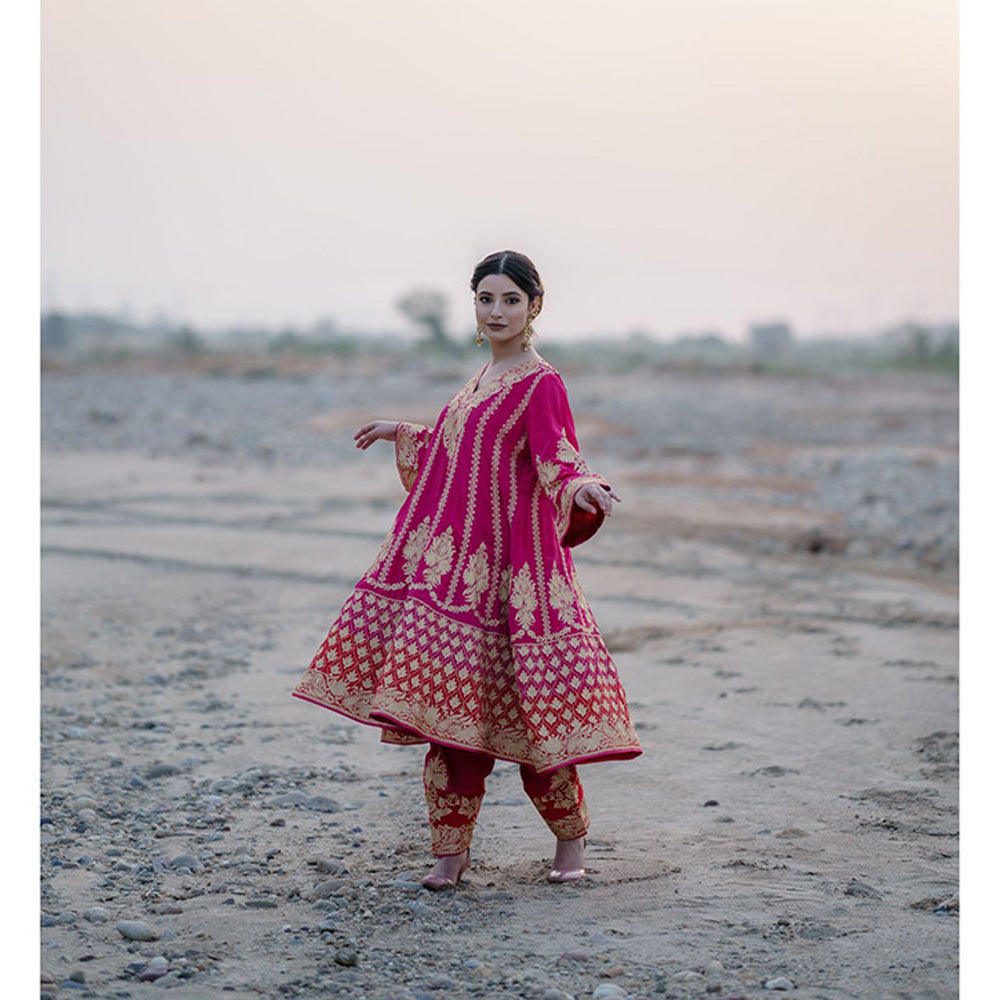 Daljit Sudan Magenta Tilla Anarkali (Set of 3)