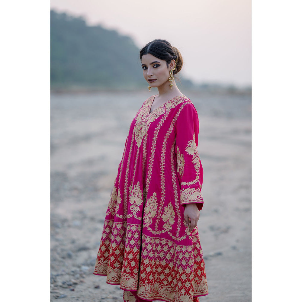 Daljit Sudan Magenta Tilla Anarkali (Set of 3)