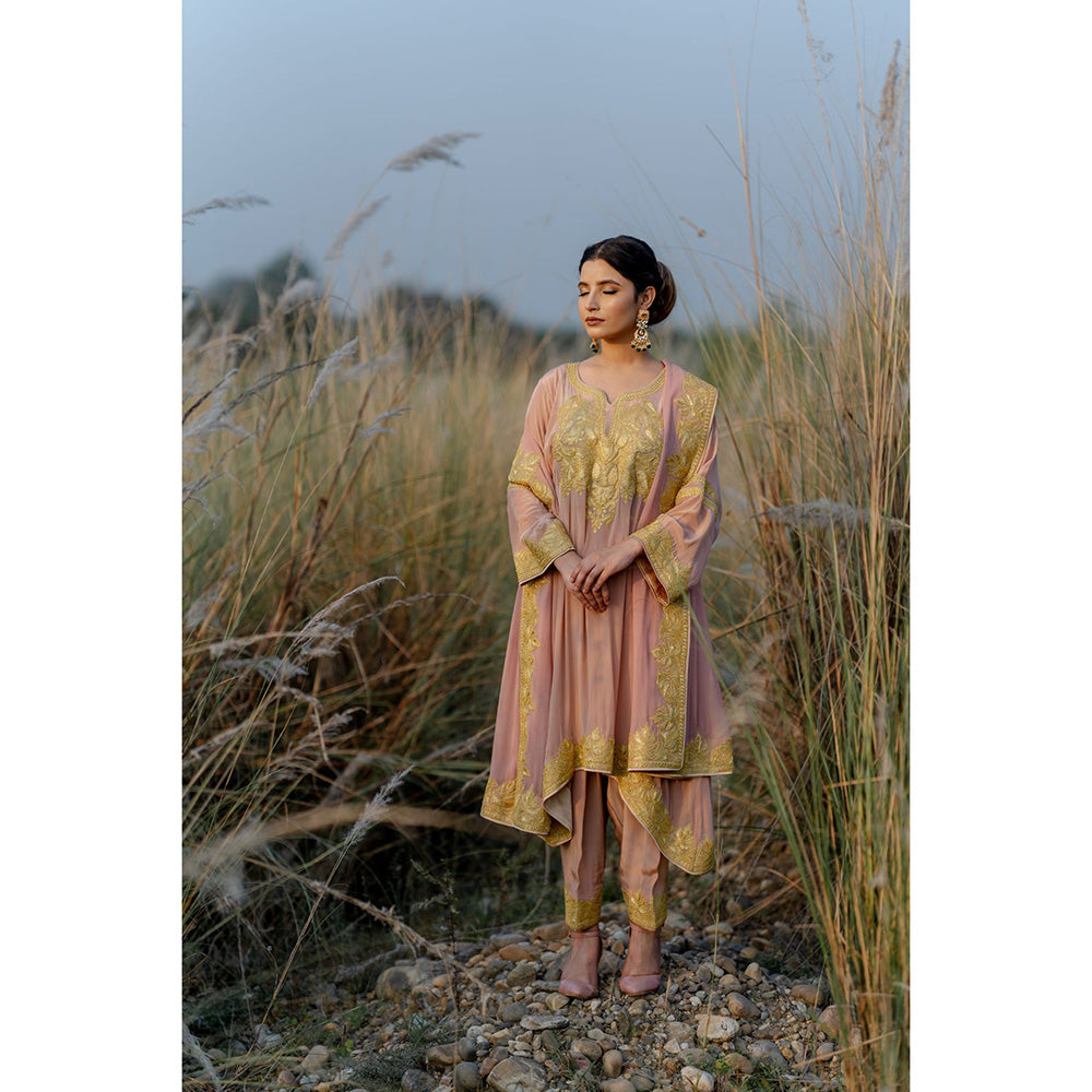 Daljit Sudan Pastel Pink Tilla Phiran Suit (Set of 3)