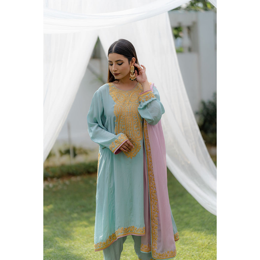 Daljit Sudan Pastel Blue Tilla Phiran Suit (Set of 3)