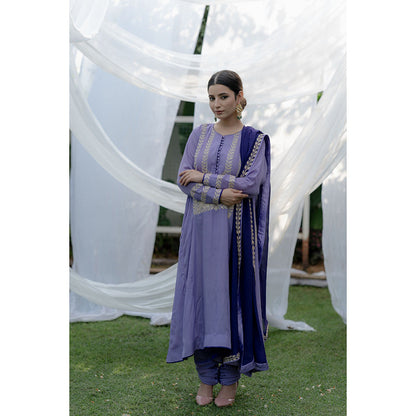 Daljit Sudan Purple Crepe Silver Tilla Suit (Set of 3)