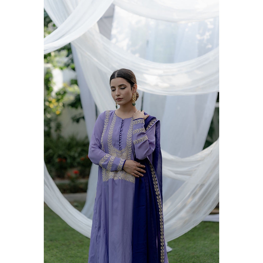 Daljit Sudan Purple Crepe Silver Tilla Suit (Set of 3)