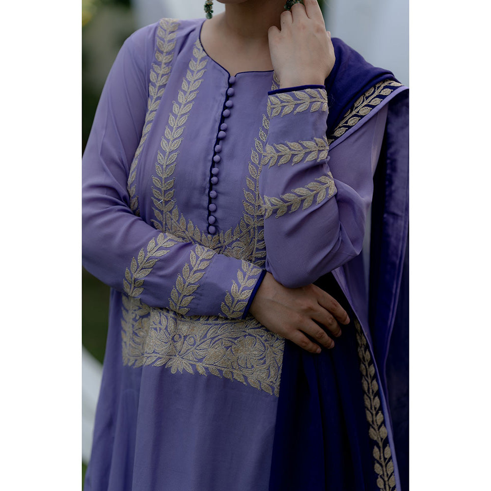 Daljit Sudan Purple Crepe Silver Tilla Suit (Set of 3)