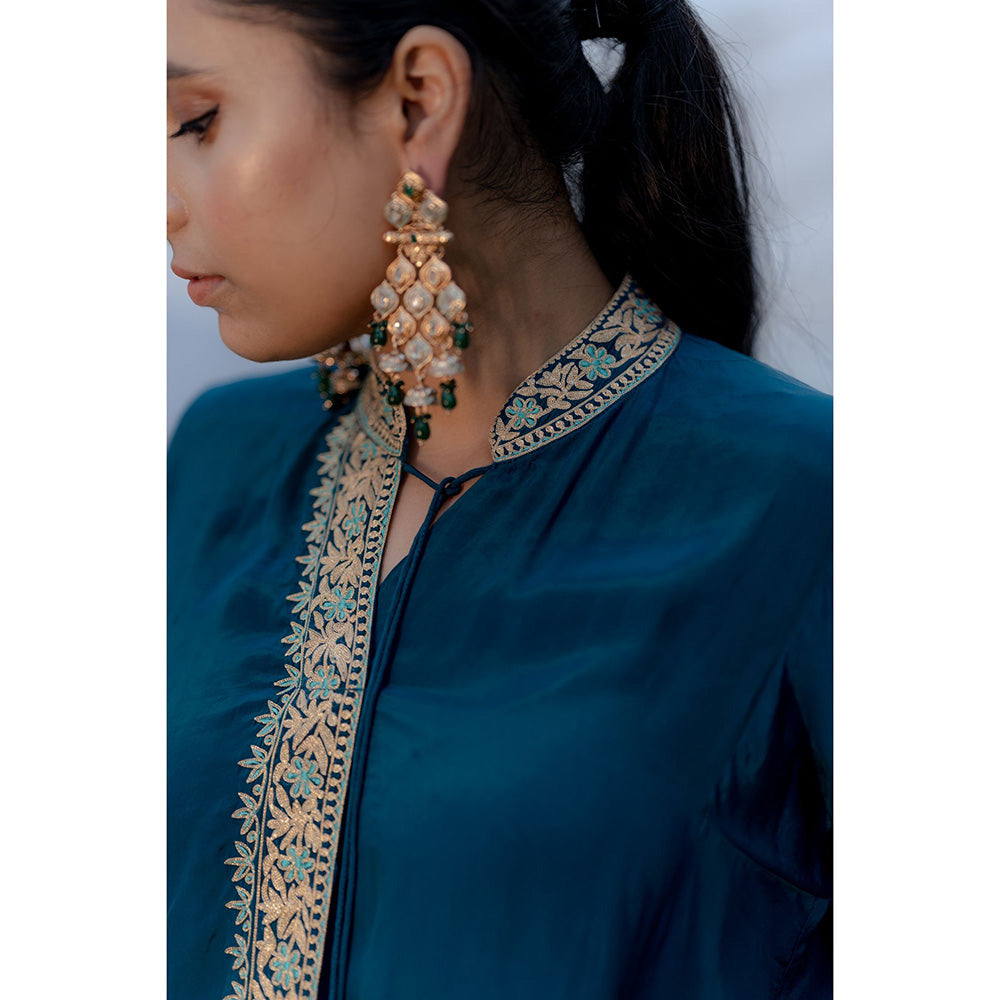 Daljit Sudan Peacock Blue Zari Theard Kurta (Set of 2)