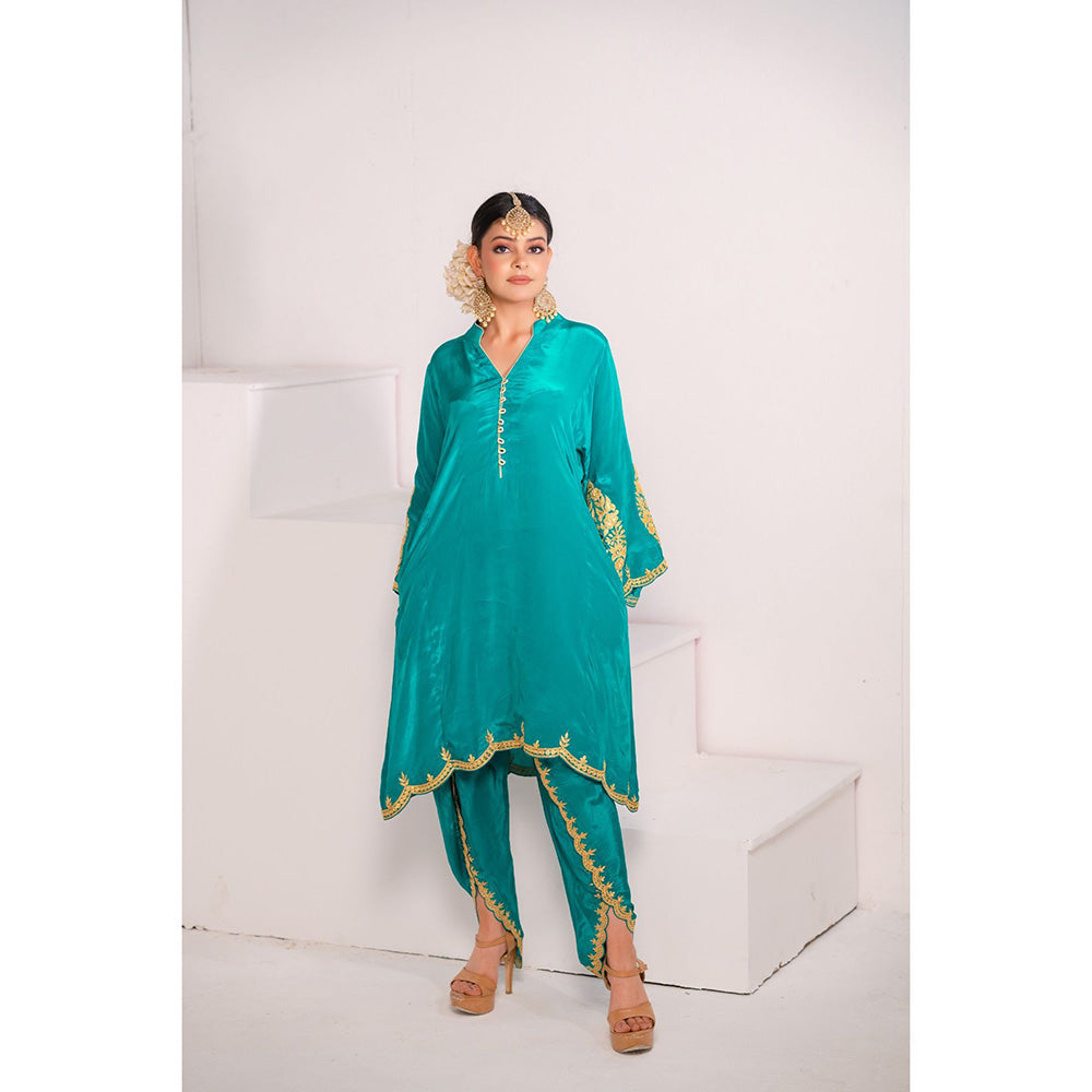 Daljit Sudan Teal Crepe Tilla Kurta (Set of 2)