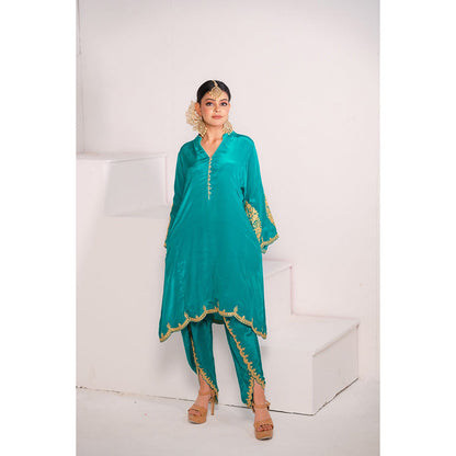 Daljit Sudan Teal Crepe Tilla Kurta (Set of 2)