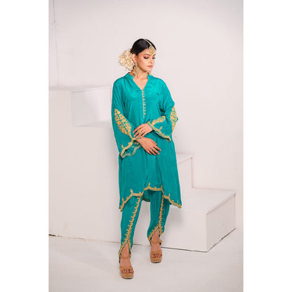 Daljit Sudan Teal Crepe Tilla Kurta (Set of 2)