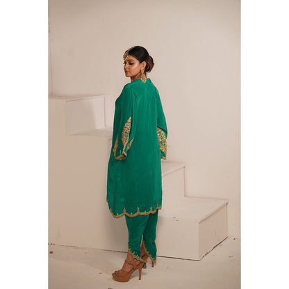 Daljit Sudan Teal Crepe Tilla Kurta (Set of 2)