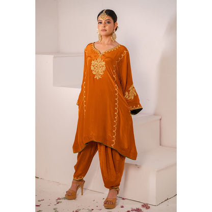 Daljit Sudan Rust Orange Crepe Tilla Kurta (Set of 2)
