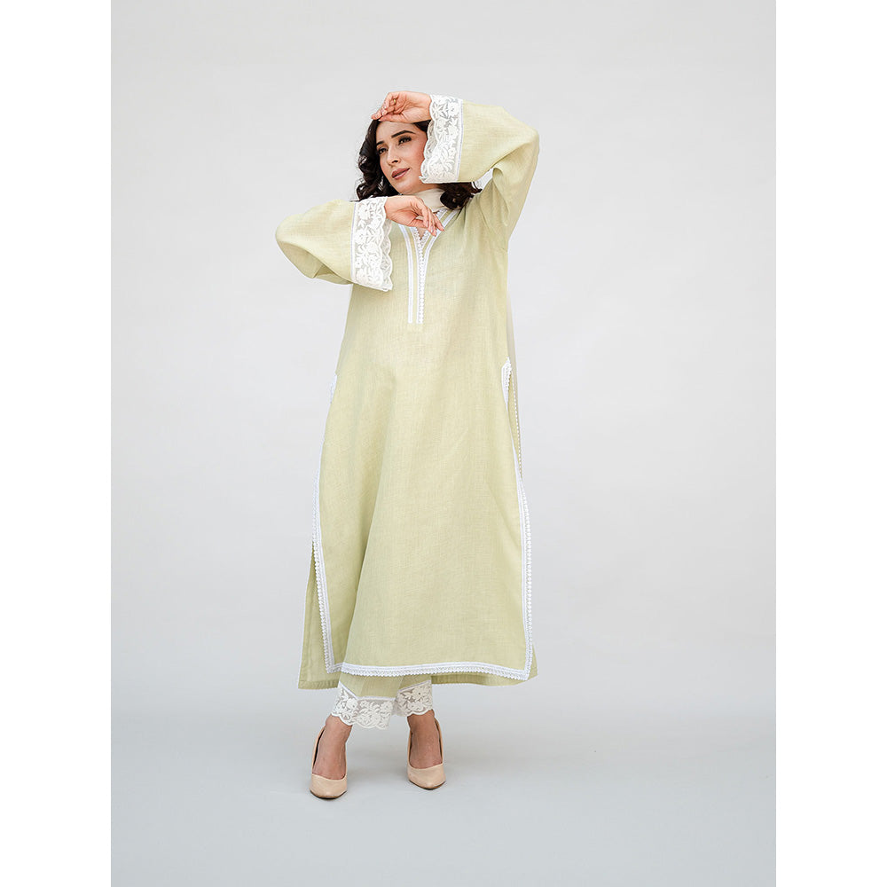 Daljit Sudan Sage Green Linen Kurta with Pant and Dupatta (Set of 3)