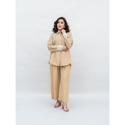 Daljit Sudan Beige Khadi Cotton Co-Ord (Set of 2)