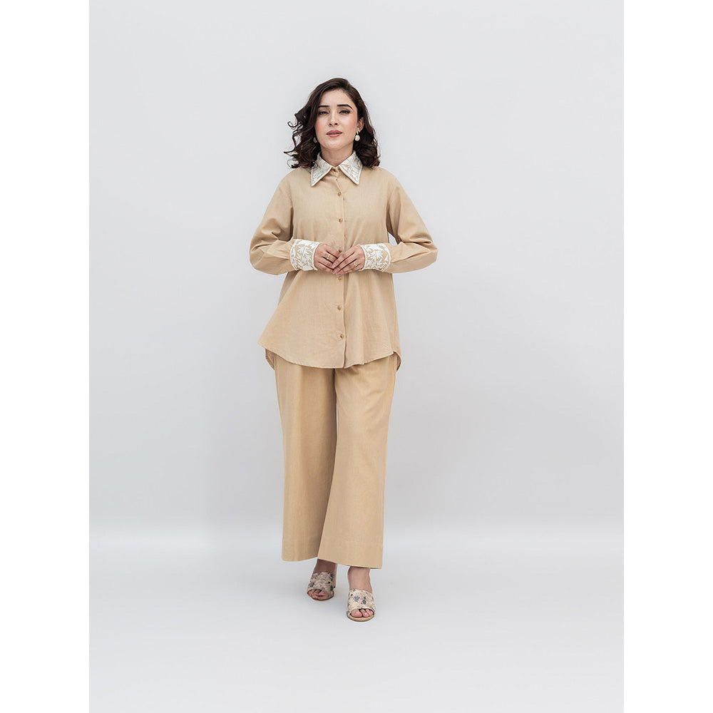 Daljit Sudan Beige Khadi Cotton Co-Ord (Set of 2)