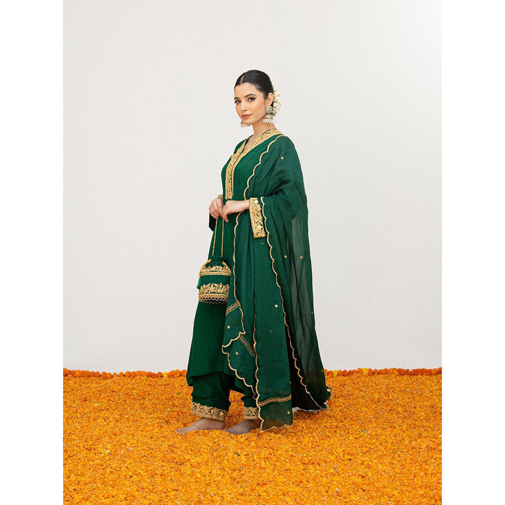 Daljit Sudan Emerald Green Crepe Tilla Kurta with Pant, Dupatta and Potli (Set of 4)