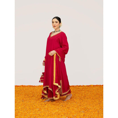 Daljit Sudan Cherry Red Crepe Tilla Minimal Kurta with Pant, Dupatta and Potli (Set of 4)