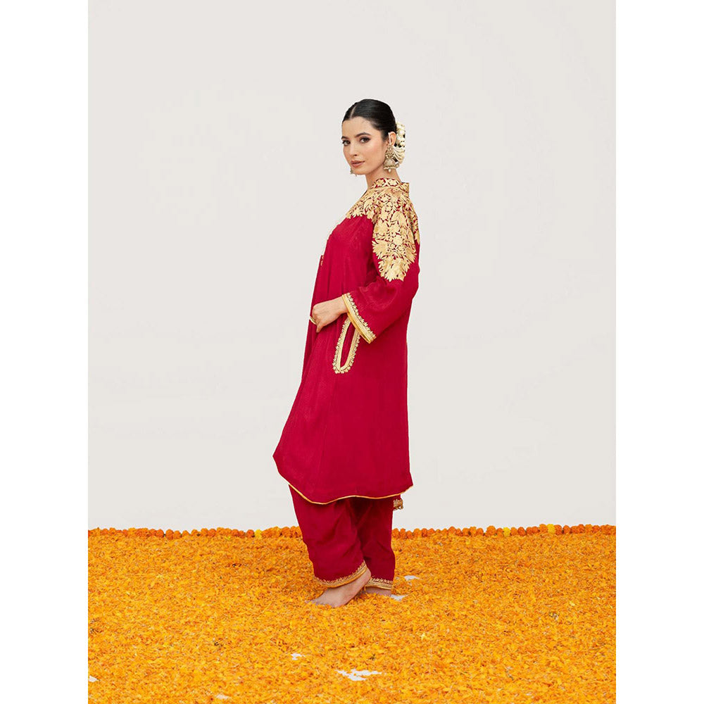 Daljit Sudan Cherry Red Crepe Aari Kurta with Pant and Potli (Set of 3)
