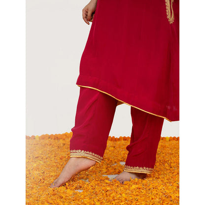 Daljit Sudan Cherry Red Crepe Aari Kurta with Pant and Potli (Set of 3)