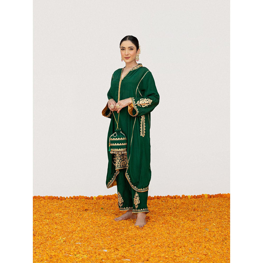 Daljit Sudan Emerald Green Crepe Aari Kurta with Pant and Potli (Set of 3)