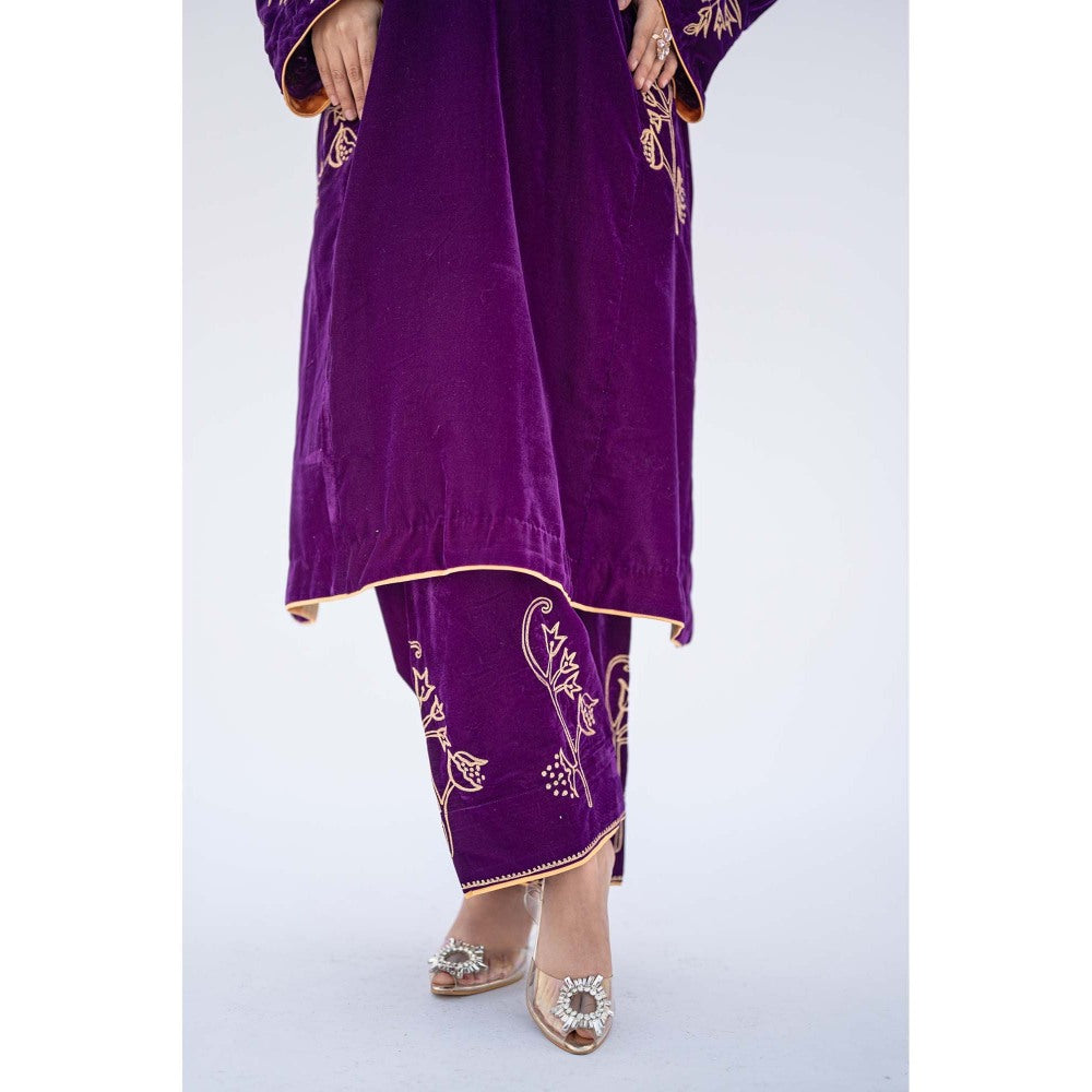Daljit Sudan Purple Velvet Phiran Kurta with Salwar (Set of 2)