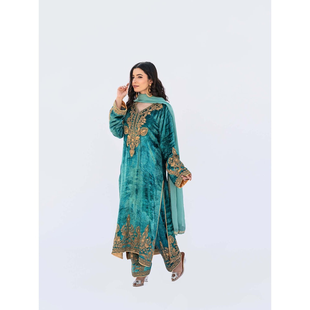 Daljit Sudan Teal Shaneel Heavy Kurta with Pant and Dupatta (Set of 3)