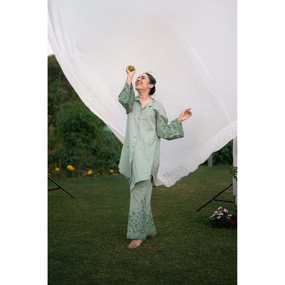 Daljit Sudan Green Linen Cotton Co-Ord (Set of 2)