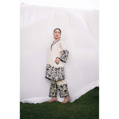 Daljit Sudan Beige Cotton Phiran Co-Ord (Set of 2)