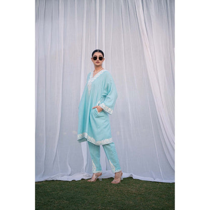 Daljit Sudan Sky Blue Cotton Phiran Co-Ord (Set of 2)