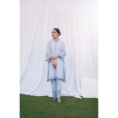 Daljit Sudan Ice Blue Matka Cotton Phiran Co-Ord (Set of 2)