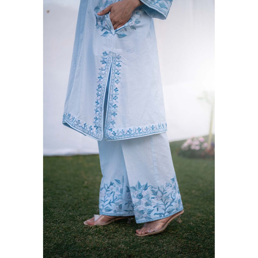 Daljit Sudan Ice Blue Matka Cotton Phiran Co-Ord (Set of 2)