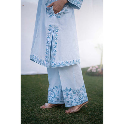Daljit Sudan Ice Blue Matka Cotton Phiran Co-Ord (Set of 2)