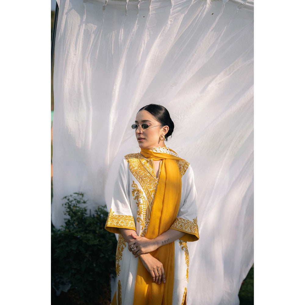 Daljit Sudan Mustard Cotton Kurta with Pant and Dupatta (Set of 3)