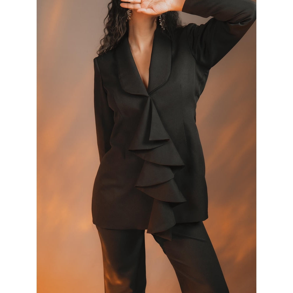 DARLING GIRL Ruffle Solid Suit