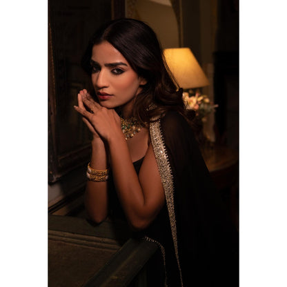 DEASHA INDIA Sumira Black Kurta with Pant and Dupatta (Set of 3)