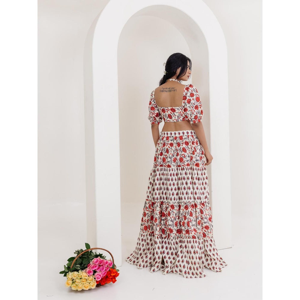 DEASHA INDIA White Enora Cotton Floral Printed Crop Top with Skirt (Set of 2)