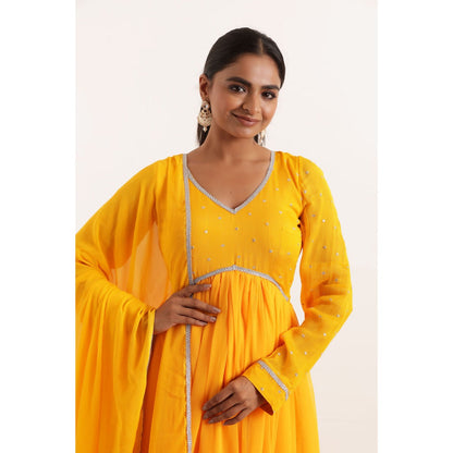 DEASHA INDIA Pari Yellow Lace Work Anarkali with Dupatta (Set of 2)