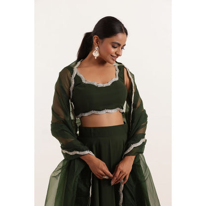 DEASHA INDIA Sitara Dark Green Detailed Lehenga with Blouse and Dupatta (Set of 3)
