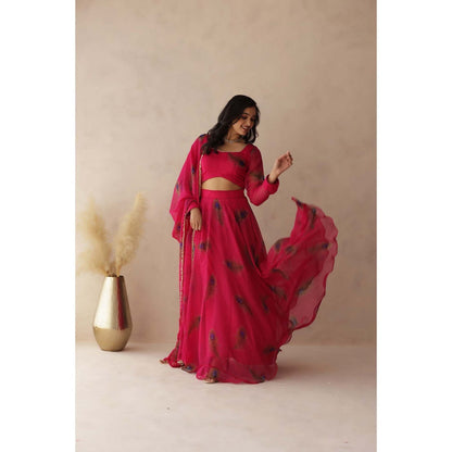 DEASHA INDIA Parina Pink Peacock Feather Lehenga with Blouse and Dupatta (Set of 3)