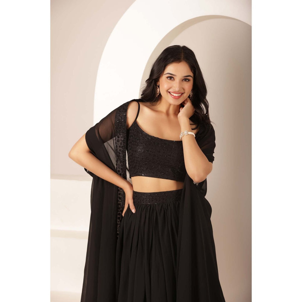 DEASHA INDIA Samira Black Net Embroidered Blouse with Lehenga and Dupatta (Set of 3)