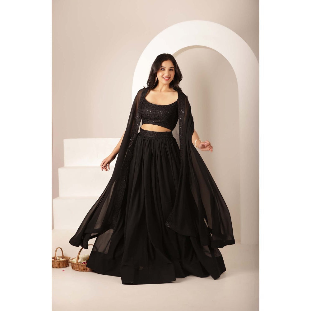 DEASHA INDIA Samira Black Net Embroidered Blouse with Lehenga and Dupatta (Set of 3)