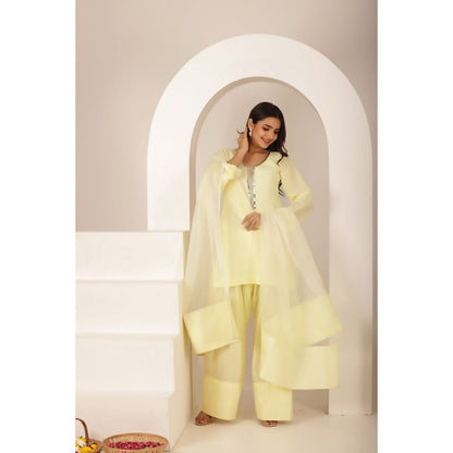 DEASHA INDIA Hala Yellow Farshid Kurti with Palazzo and Dupatta (Set of 3)