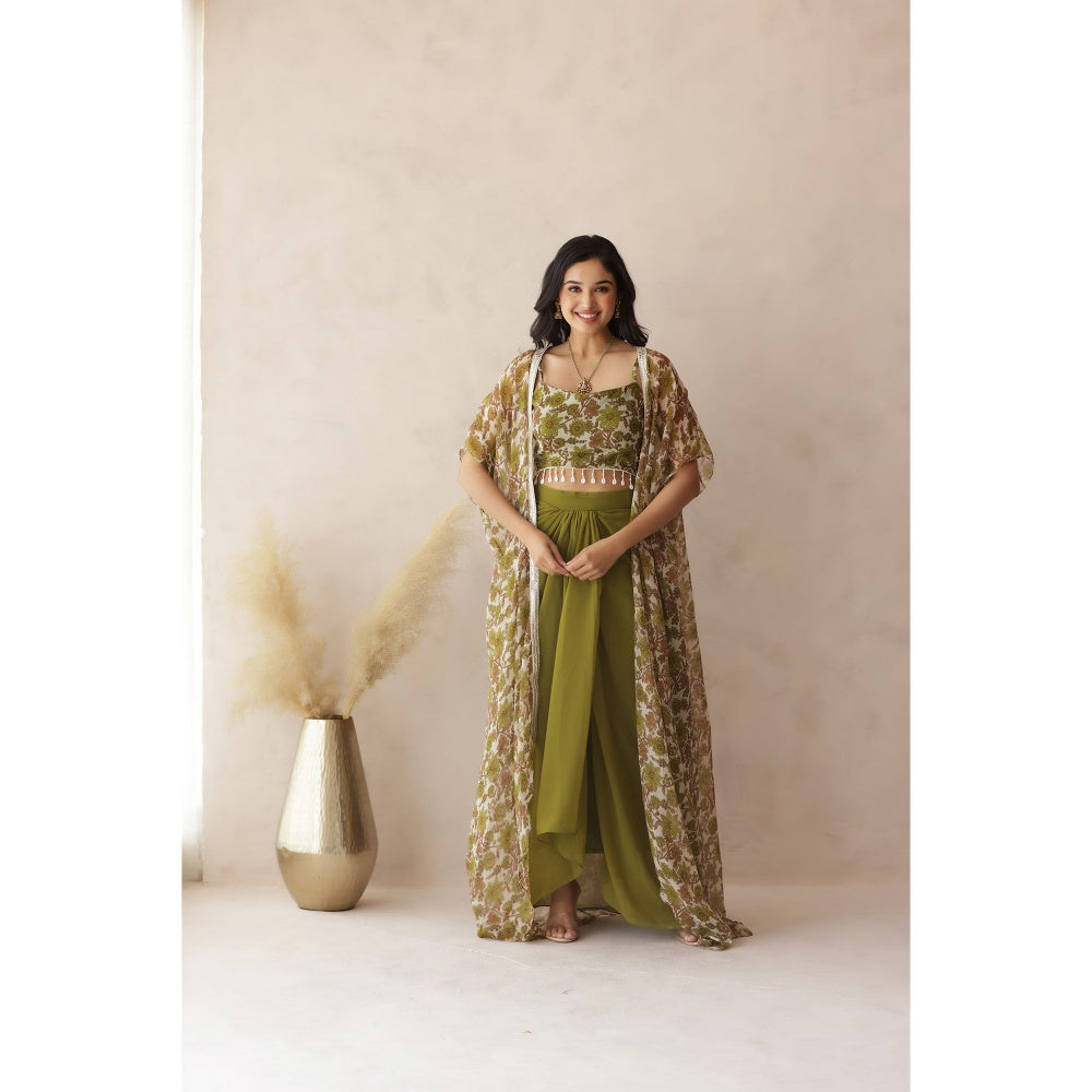 DEASHA INDIA Green Sahar Forest Cape with Blouse and Skirt (Set of 3)