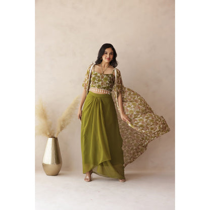 DEASHA INDIA Green Sahar Forest Cape with Blouse and Skirt (Set of 3)