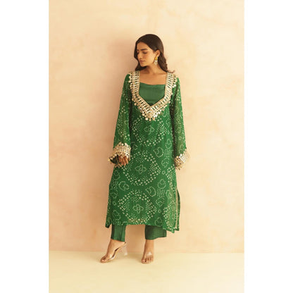 DEASHA INDIA Editha Green Bandhej Lace Work Bustier with Kurta & Pant