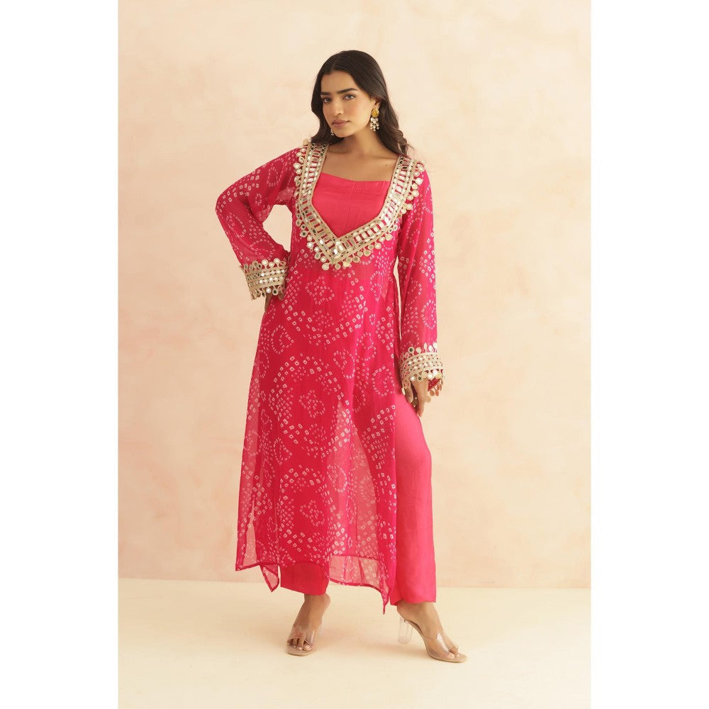 DEASHA INDIA Nitya Pink Bandhej Lace Work Bustier with Kurta & Pant