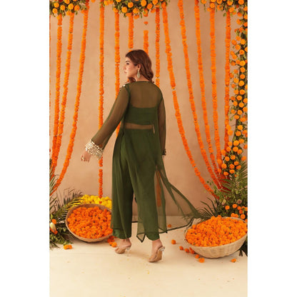 DEASHA INDIA Nida Green Mirror Work Kurta with Bustier & Dupatta