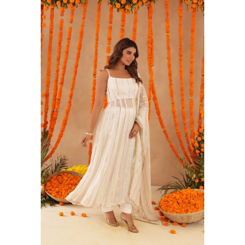 DEASHA INDIA Shayla White Lurex Anarkali with Pant & Dupatta