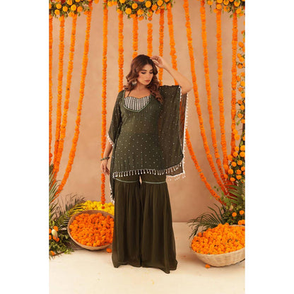 DEASHA INDIA Women Green Georgette Embroidered Blouse with Kaftan and Sharara