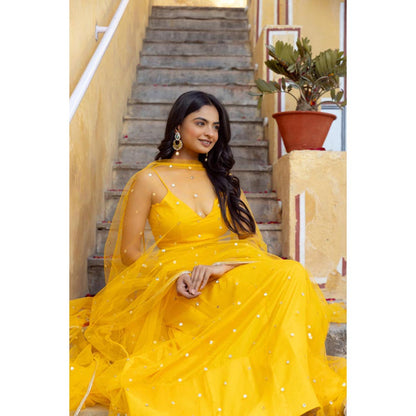 DEASHA INDIA Sahana Yellow Embroidered Net Lehenga Set