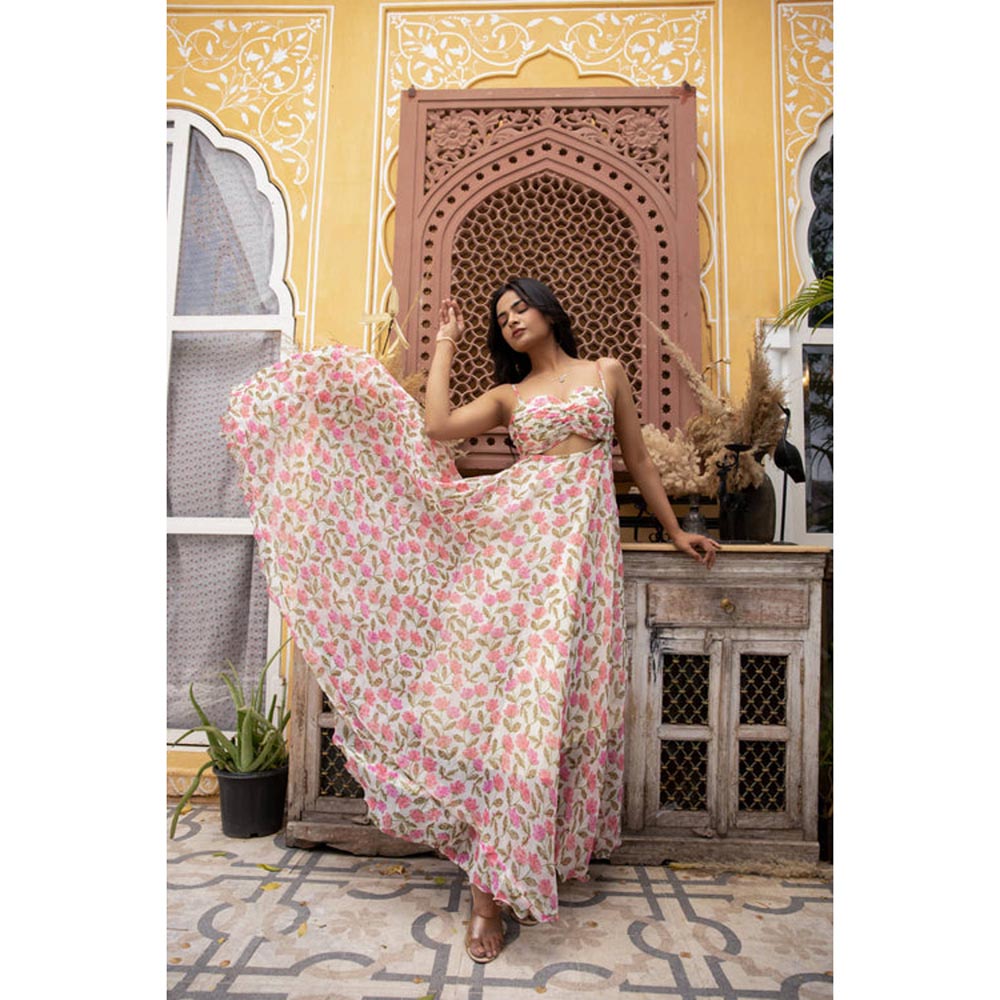 DEASHA INDIA Mehar Jasmine Off- White Floral Printed Maxi Dress