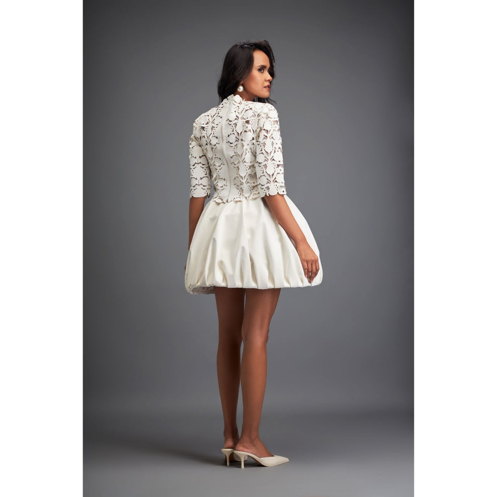 Deepika Arora Womens White Top With Skirt (Set of 2)